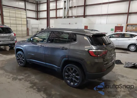 2021 Jeep Compass 80Th Anniversary 4X4 from USA, damaged, VIN 3C4NJDEB3MT529004